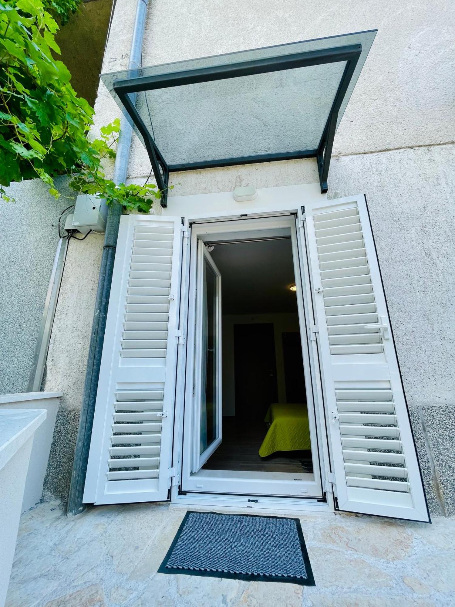 Velin Apartment スプリト エクステリア 写真